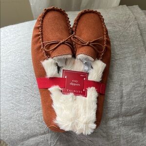 Talbots Tan Slippers with Faux Fur Lining